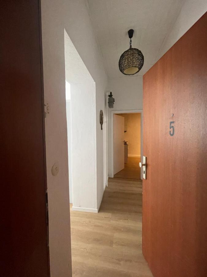 1 Schlafenzimmer 1 Whonzimmer Waschmaschine Trockner Maximum 4Personen Rheinhausen Center Appartement 1705 ドゥイスブルグ エクステリア 写真